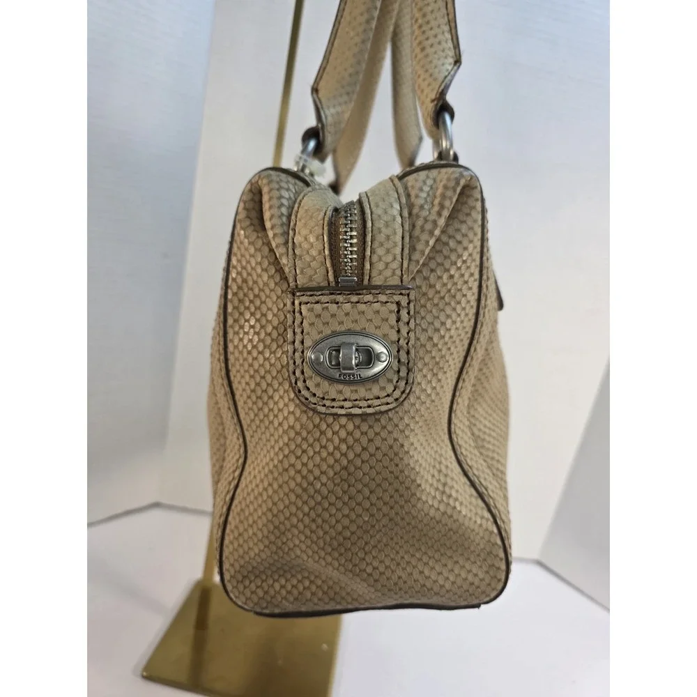 Vintage Fossil Marlow Cow Hide Leather with Sneak‎ Emobssed Satchel